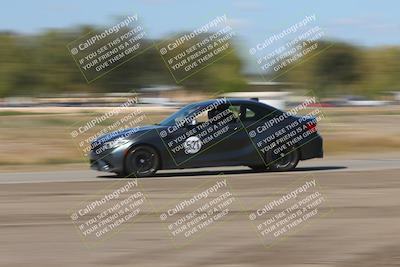 media/Oct-04-2025-OnGrid (Sat) [[44bd565ffa]]/Pink Group/Grapevine/